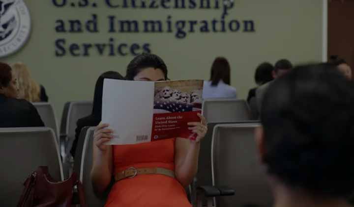 How-Why-And-When-To-Share-Your-Immigration-Status-On-Job-Interviews